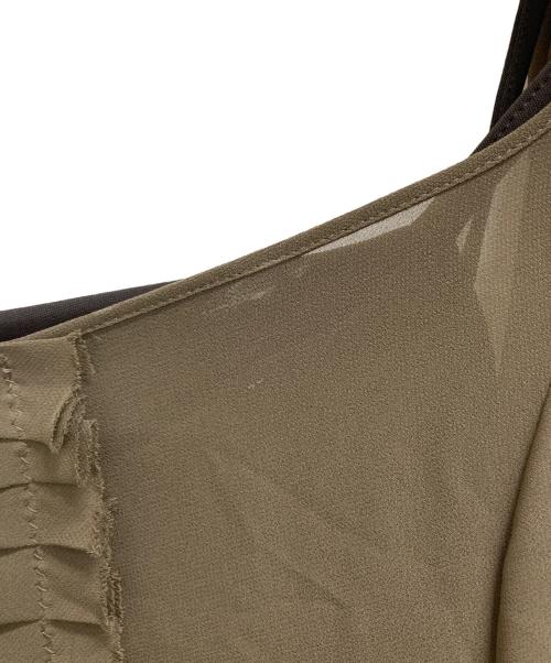 FOXEY NEWYORK（フォクシーニューヨーク）FOXEY NEWYORK (フォクシーニューヨーク) ノースリーブワンピース ブラウン サイズ:40の古着・服飾アイテム