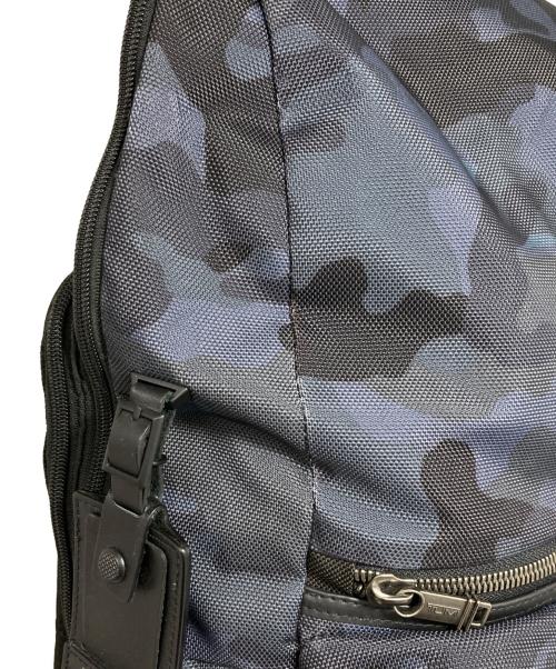 TUMI（トゥミ）TUMI (トゥミ) ALPHA BRAVO (アルファブラボ) ALPHA BRAVO London Roll Top Backpac ネイビーの古着・服飾アイテム