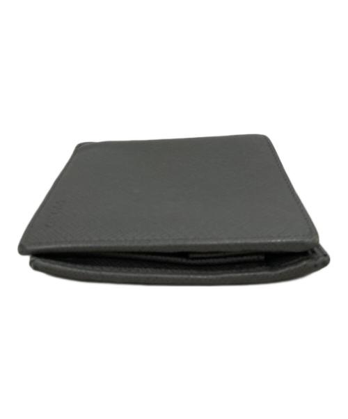 PRADA（プラダ）PRADA (プラダ) 2つ折り財布 グレーの古着・服飾アイテム