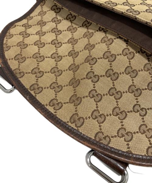 GUCCI（グッチ）GUCCI (グッチ) GGキャンバスウエストバッグ ブラウンの古着・服飾アイテム