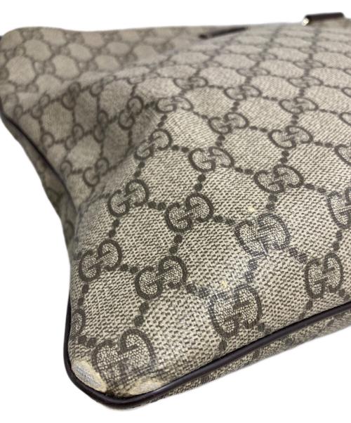 GUCCI（グッチ）GUCCI (グッチ) GGスプリーム GGプラス ショルダーバッグ ブラウンの古着・服飾アイテム