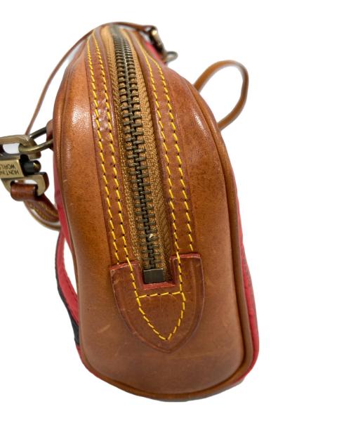 HUNTING WORLD（ハンティングワールド）HUNTING WORLD (ハンティングワールド) ショルダーバッグ レッドの古着・服飾アイテム