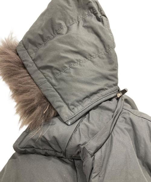 BURBERRY BLUE LABEL（バーバリーロンドンブルーレーベル）BURBERRY BLUE LABEL (バーバリーロンドンブルーレーベル) ダウンコート ブラック サイズ:36の古着・服飾アイテム