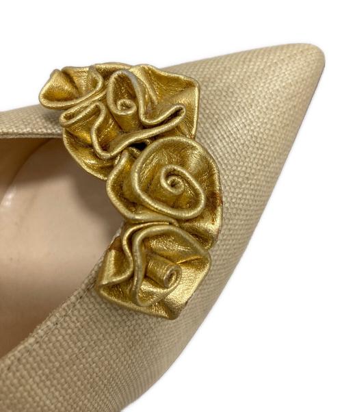 Christian Louboutin（クリスチャン・ルブタン）Christian Louboutin (クリスチャン・ルブタン) パンプス ベージュ サイズ:37 1/2の古着・服飾アイテム