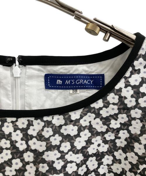 M'S GRACY（エムズグレイシー）M'S GRACY (エムズグレイシー) ワンピース ホワイト×ブラック サイズ:38の古着・服飾アイテム