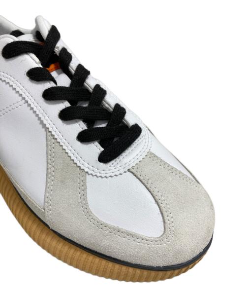 Onitsuka Tiger（オニツカタイガー）Onitsuka Tiger (オニツカタイガー) スニーカー ホワイト サイズ:25の古着・服飾アイテム