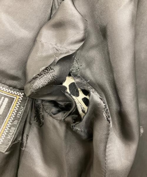 GIANNI VERSACE（ジャンニ・ヴェルサーチ）GIANNI VERSACE (ジャンニ・ヴェルサーチ) レオパード柄コート アイボリー サイズ:42の古着・服飾アイテム