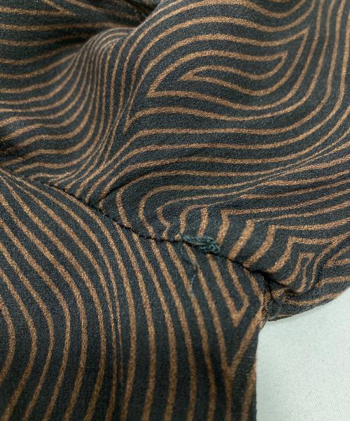 GIANNI VERSACE（ジャンニ・ヴェルサーチ）GIANNI VERSACE (ジャンニ・ヴェルサーチ) ブラウス ブラウン サイズ:42の古着・服飾アイテム