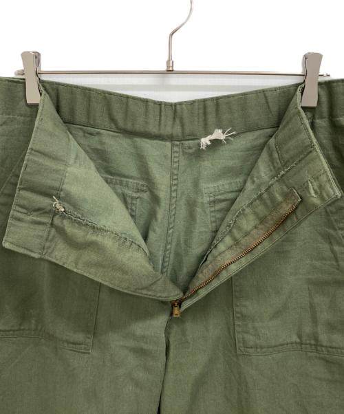 USED（ユーズド）USED (ユーズド) ミリタリーパンツ オリーブ サイズ:タグ切れの為不明の古着・服飾アイテム