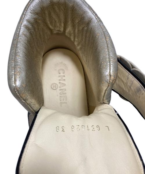 CHANEL（シャネル）CHANEL (シャネル) ハイカットスニーカー ゴールド サイズ:38の古着・服飾アイテム