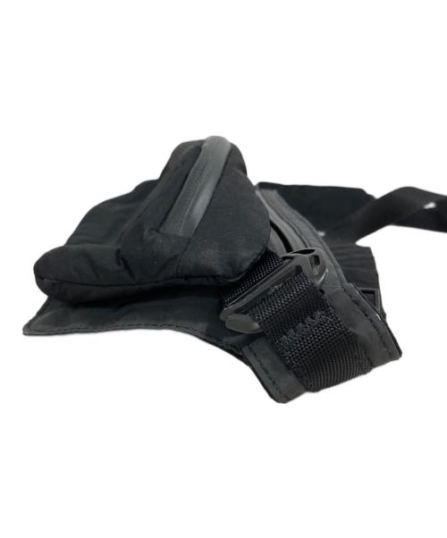 Y-3（ワイスリー）Y-3 (ワイスリー) ボディバッグ ブラックの古着・服飾アイテム