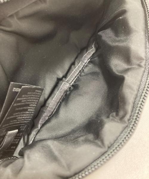 Y-3（ワイスリー）Y-3 (ワイスリー) ボディバッグ ブラックの古着・服飾アイテム