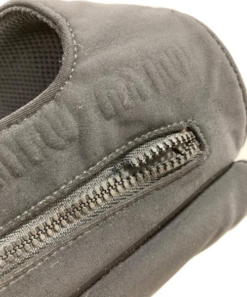 MIU MIU（ミュウミュウ）MIU MIU (ミュウミュウ) ショルダーバッグ ブラックの古着・服飾アイテム