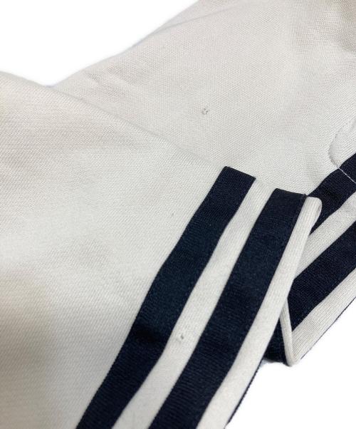 Y-3（ワイスリー）Y-3 (ワイスリー) スウェット ベージュ サイズ:Mの古着・服飾アイテム