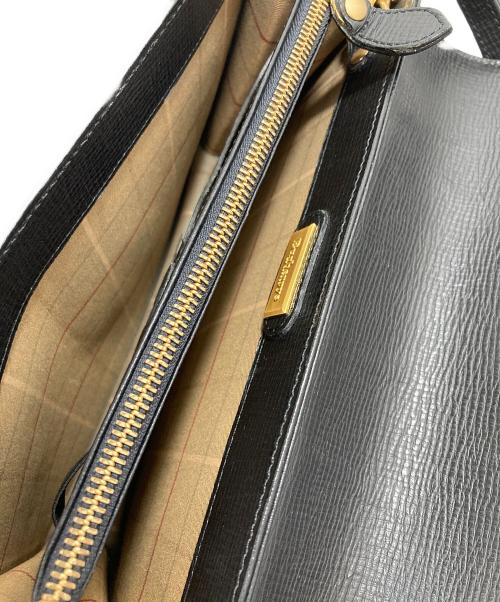 Burberry's（バーバリー）Burberry's (バーバリーズ) セカンドバッグ ブラックの古着・服飾アイテム