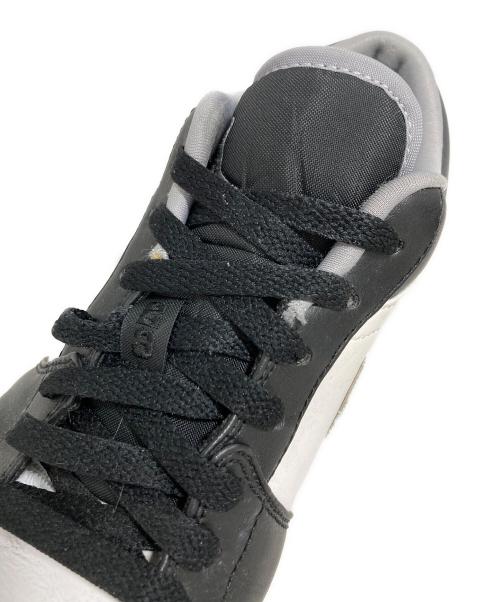 NIKE（ナイキ）NIKE (ナイキ) AIR JORDAN 1 LOW BLACK/PARTICLE GREY-WHITE 21FA-I ブラック サイズ:28の古着・服飾アイテム