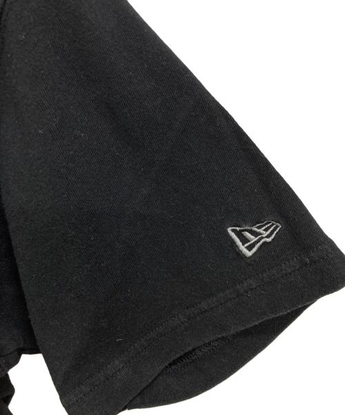 Yohji Yamamoto pour homme（ヨウジヤマモト プールオム）Yohji Yamamoto pour homme (ヨウジヤマモト プールオム) New Era (ニューエラ) Tシャツ ブラック サイズ:Mの古着・服飾アイテム