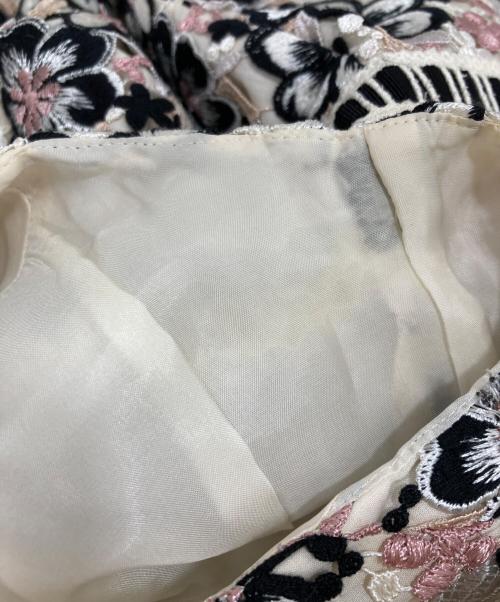 TOCCA（トッカ）TOCCA (トッカ) ノースリーブワンピース ベージュ サイズ:2の古着・服飾アイテム