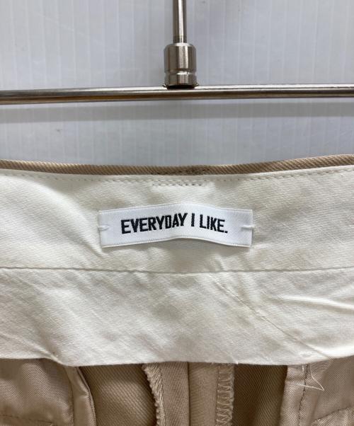 EVERYDAY I LIKE.（エヴリデイ アイ ライク）EVERYDAY I LIKE. (エヴリデイ アイ ライク) パンツ ベージュ サイズ:38の古着・服飾アイテム
