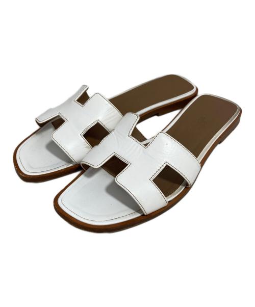 HERMES（エルメス）HERMES (エルメス) オランサンダル ホワイト サイズ:37の古着・服飾アイテム