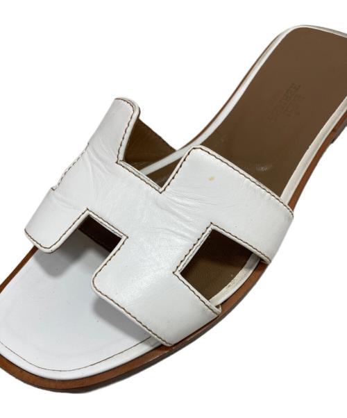 HERMES（エルメス）HERMES (エルメス) オランサンダル ホワイト サイズ:37の古着・服飾アイテム