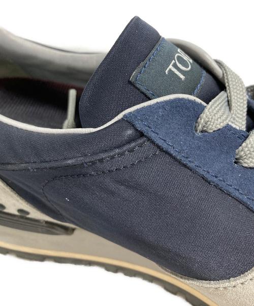 TOD'S（トッズ）TOD'S (トッズ) ローカットスニーカー ネイビー サイズ:9　1/2の古着・服飾アイテム