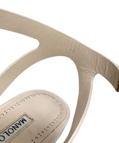 Manolo Blahnik（マノロブラニク）Manolo Blahnik (マノロブラニク) MAGALOUサンダル ベージュ サイズ:37の古着・服飾アイテム