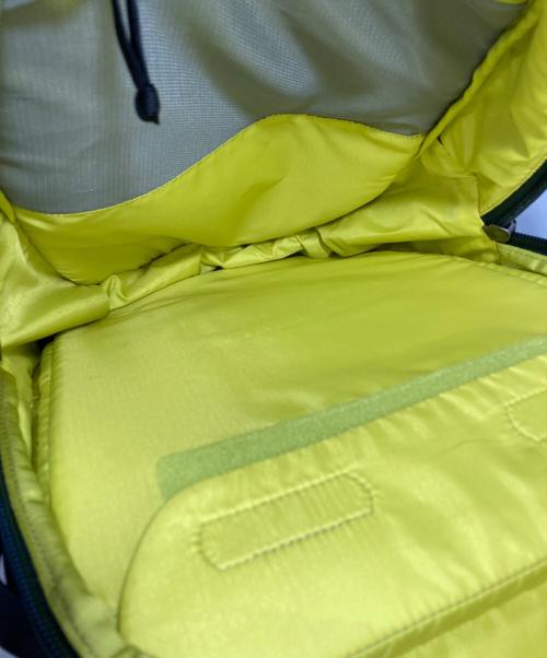 THULE（スーリー）THULE (スーリー) リュック グレーの古着・服飾アイテム