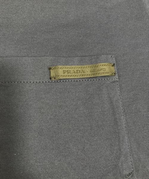 PRADA（プラダ）PRADA (プラダ) ポケットTシャツ ネイビー サイズ:Mの古着・服飾アイテム
