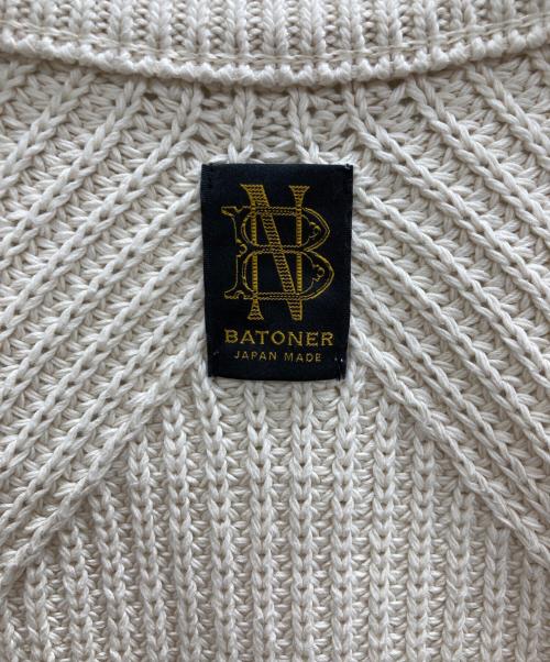 BATONER（バトナ―）BATONER (バトナ―) SIGNATURE CREW NECK CARDIGAN ベージュ サイズ:1の古着・服飾アイテム