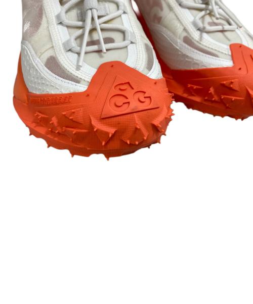 NIKE ACG（ナイキエーシージー）NIKE ACG (ナイキエージーシー) MOUNTAIN FLY 2 LOW ホワイト サイズ:26の古着・服飾アイテム