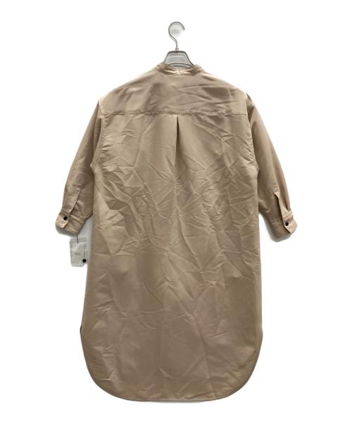 FOSSI（フォッシィ）FOSSI (フォッシィ) ワンピース ベージュ サイズ:40 未使用品の古着・服飾アイテム