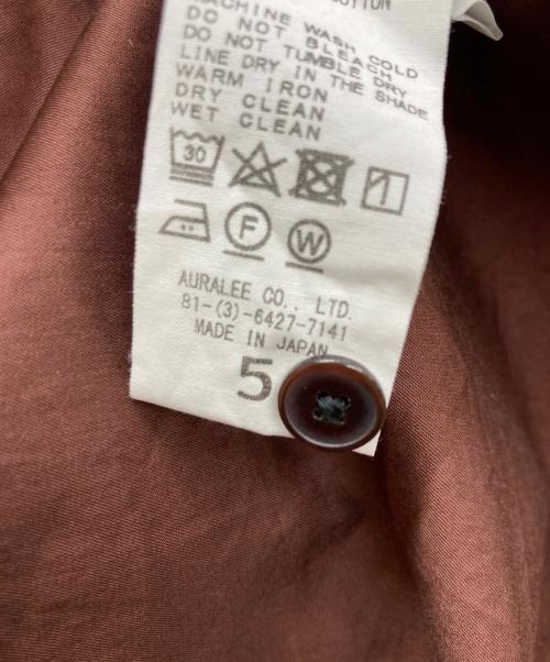 AURALEE（オーラリー）AURALEE (オーラリー) WASHED FINX TWILL BIG SHIRTS ブラウン サイズ:5の古着・服飾アイテム