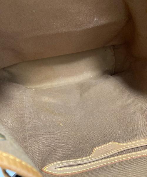 LOUIS VUITTON（ルイ ヴィトン）LOUIS VUITTON (ルイ ヴィトン) リュック ブラウンの古着・服飾アイテム