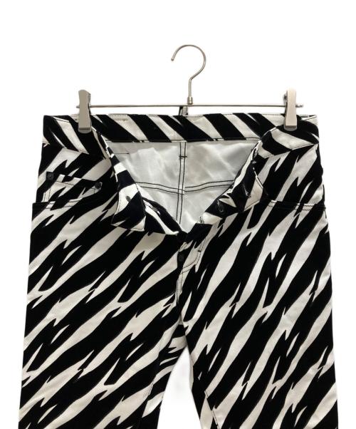 DSQUARED2（ディースクエアード）DSQUARED2 (ディースクエアード) パンツ ホワイト×ブラック サイズ:48号の古着・服飾アイテム