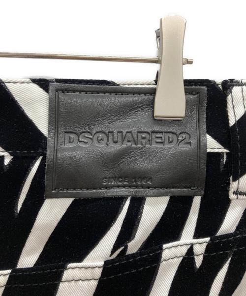 DSQUARED2（ディースクエアード）DSQUARED2 (ディースクエアード) パンツ ホワイト×ブラック サイズ:48号の古着・服飾アイテム