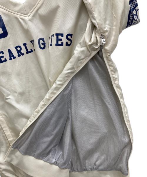 PEARLY GATES（パーリーゲイツ）PEARLY GATES (パーリーゲイツ) ゴルフウェア(トップス) ベージュ サイズ:4の古着・服飾アイテム