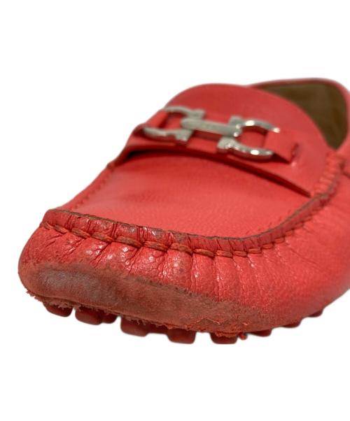 Salvatore Ferragamo（サルヴァトーレ フェラガモ）Salvatore Ferragamo (サルヴァトーレ フェラガモ) ドライビングシューズ レッド サイズ:8の古着・服飾アイテム