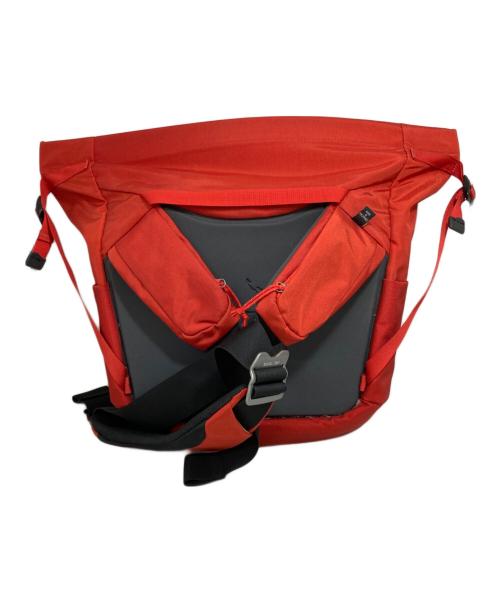 ARC'TERYX（アークテリクス）ARC'TERYX (アークテリクス) ミストラル16 レッドの古着・服飾アイテム