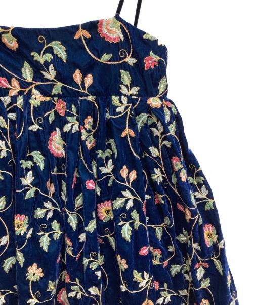 SLOBE IENA（スローブ イエナ）SLOBE IENA (スローブ イエナ) ベルベットエンブロイダリー キャミワンピース ネイビー サイズ:F 未使用品の古着・服飾アイテム