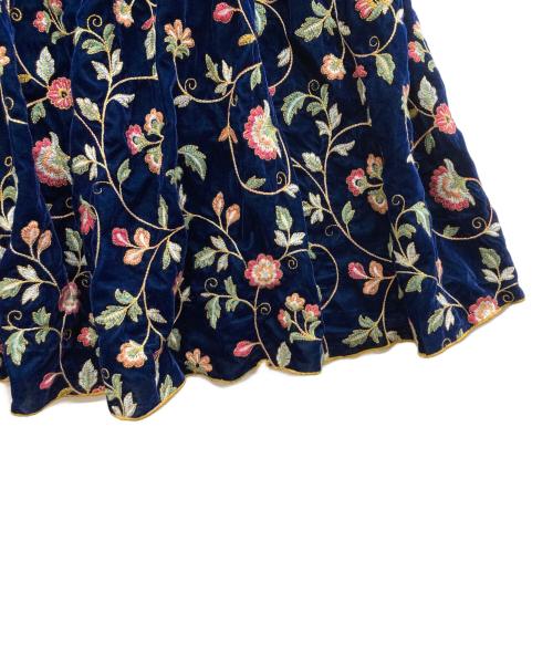 SLOBE IENA（スローブ イエナ）SLOBE IENA (スローブ イエナ) ベルベットエンブロイダリー キャミワンピース ネイビー サイズ:F 未使用品の古着・服飾アイテム