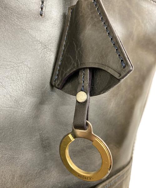aniary（アニアリ）aniary (アニアリ) レザートートバッグ カーキの古着・服飾アイテム