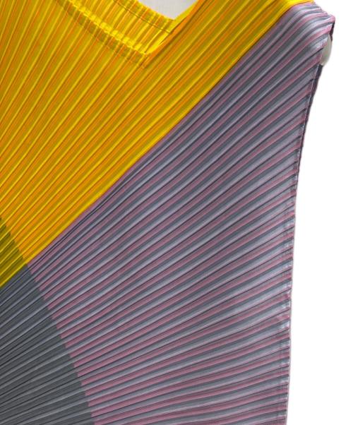 PLEATS PLEASE（プリーツプリーズ）PLEATS PLEASE (プリーツプリーズ) ノースリーブチュニック マルチカラー サイズ:1の古着・服飾アイテム