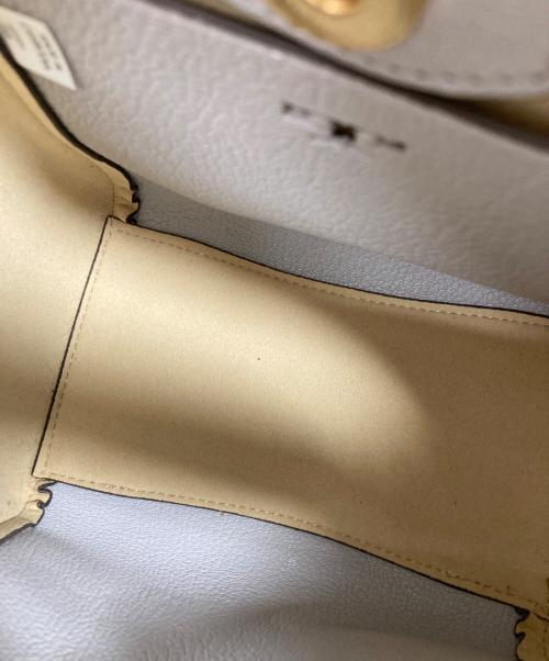 TORY BURCH（トリーバーチ）TORY BURCH (トリーバーチ) マックグロー スモール バケットバッグ ツートン 2way ベージュの古着・服飾アイテム