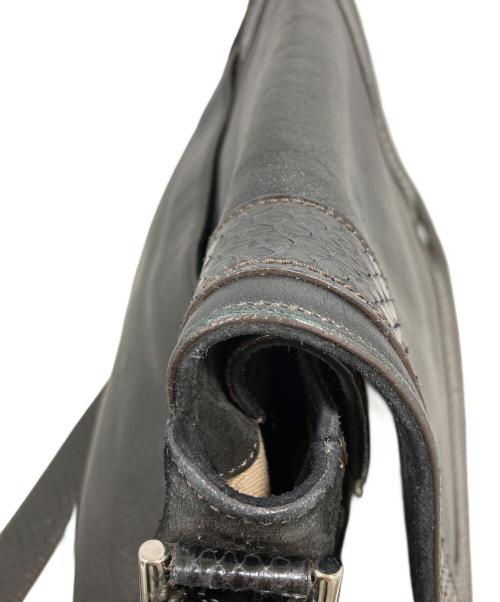 Cartier（カルティエ）Cartier (カルティエ) レザーショルダーバッグ ブラックの古着・服飾アイテム