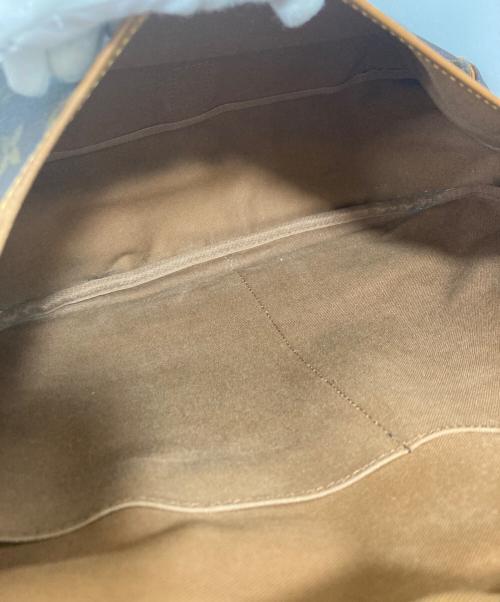 LOUIS VUITTON（ルイ ヴィトン）LOUIS VUITTON (ルイ ヴィトン) ショルダーバッグ ブラウンの古着・服飾アイテム