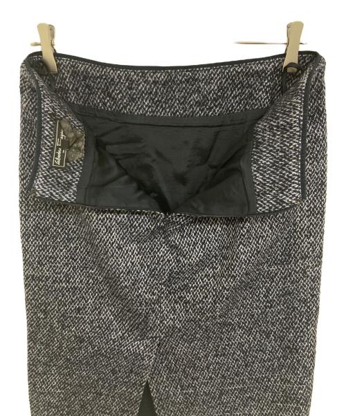 Salvatore Ferragamo（サルヴァトーレ フェラガモ）Salvatore Ferragamo (サルヴァトーレ フェラガモ) セットアップ ネイビー サイズ:42の古着・服飾アイテム