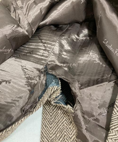 Salvatore Ferragamo（サルヴァトーレ フェラガモ）Salvatore Ferragamo (サルヴァトーレ フェラガモ) セットアップ ブラウン サイズ:42の古着・服飾アイテム