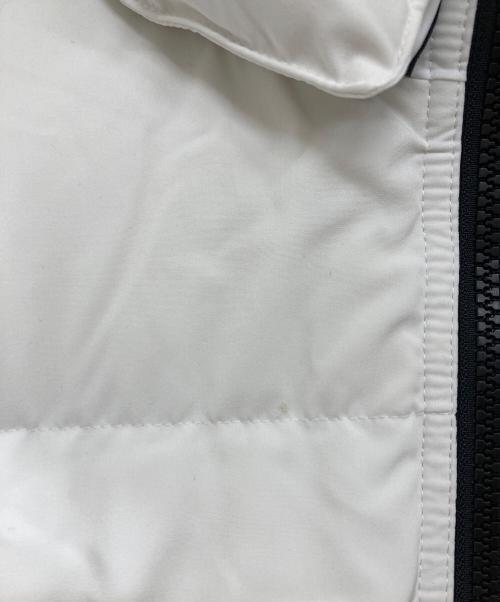 ARMANI EXCHANGE（アルマーニ エクスチェンジ）ARMANI EXCHANGE (アルマーニ エクスチェンジ) ダウンジャケット ホワイト サイズ:Lの古着・服飾アイテム