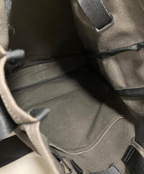 IANNE（イアンヌ）IANNE (イアンヌ) マルゴトートバッグ オリーブの古着・服飾アイテム